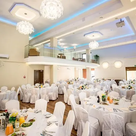 Hotel Agit Congress&spa 3*